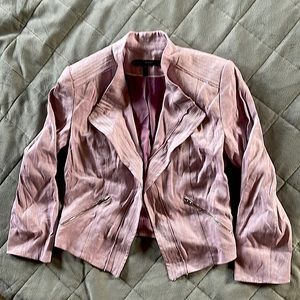 Beautiful, soft and smooth jacket for daily use. The.